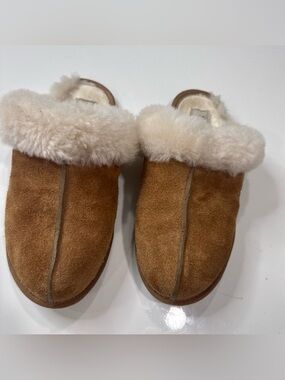 UGG Women's Scuffette II Chestnut Suede Upper Slippers US 9 Comfort Shoes A0304